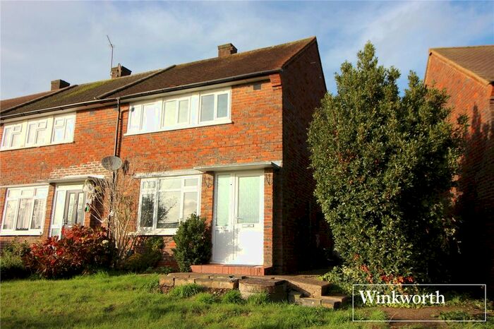 3 Bedroom End Of Terrace House To Rent In Reston Path, Borehamwood, Hertfordshire, WD6