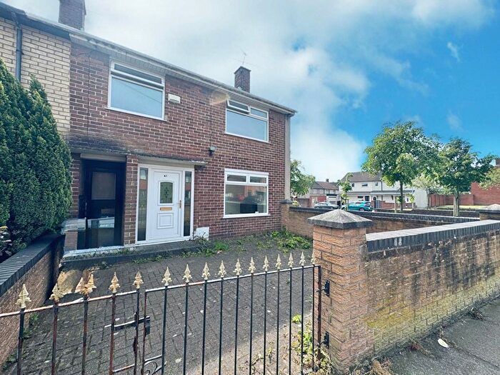 3 Bedroom Semi Detached House To Rent In Westhead Avenue, Northwood, L33