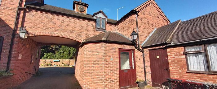 1 Bedroom Flat To Rent In High Street, Tutbury, Burton Upon Trent, DE13