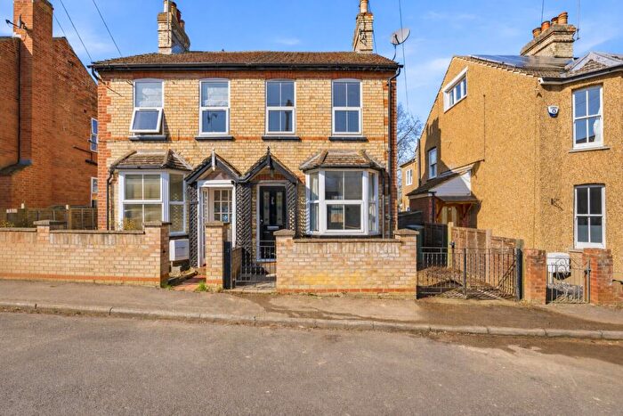 3 Bedroom Semi Detached House To Rent In Necton Road, Wheathampstead, St. Albans, Hertfordshire, AL4