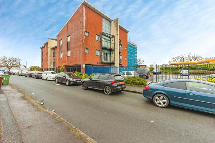 2 Bedroom Flat For Sale In Pocklington Drive, Manchester, Greater Manchester, M23