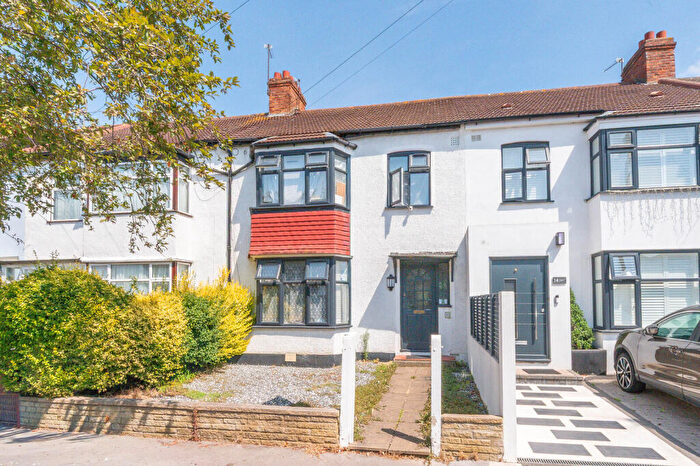 3 Bedroom Terraced House For Sale In Brickfield Road, Norbury, Thornton Heath, CR7
