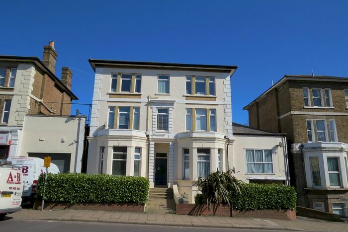 1 Bedroom Flat To Rent In Anerley Road, Anerley, London, SE20