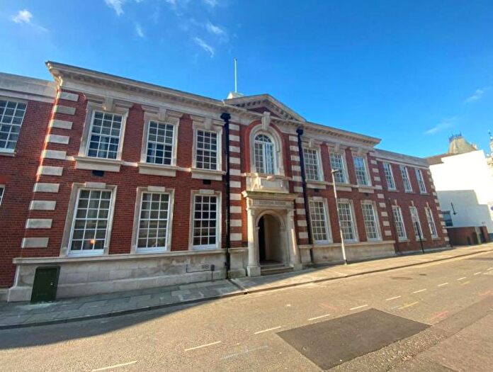 1 Bedroom Apartment To Rent In Elm Street, Ipswich, IP1