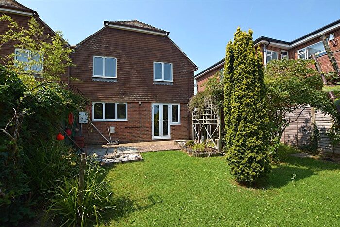 2 Bedroom Terraced House To Rent In Sea Road, Winchelsea Beach, TN36