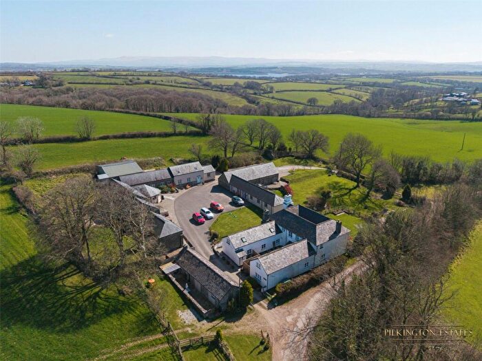 8 Bedroom Detached House For Sale In Broadwoodwidger, Lifton, Devon, PL16