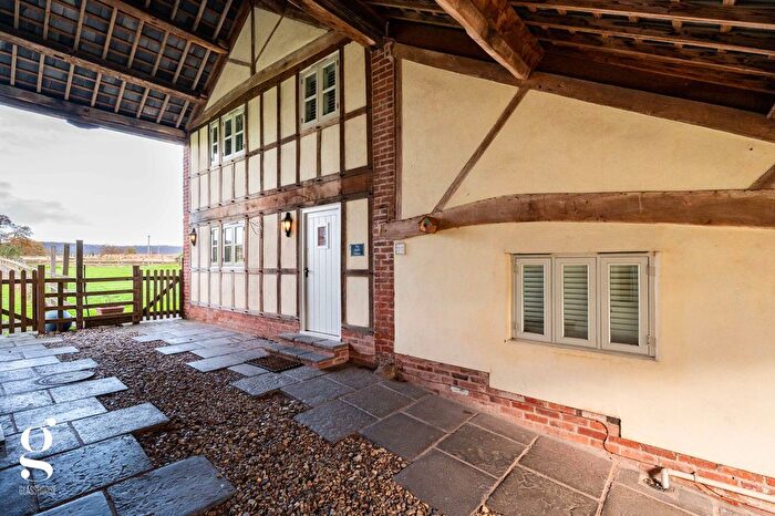4 Bedroom Barn Conversion To Rent In Stretton Sugwas, Hereford, HR4
