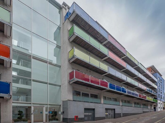 1 Bedroom Apartment To Rent In Concord Street, LS1