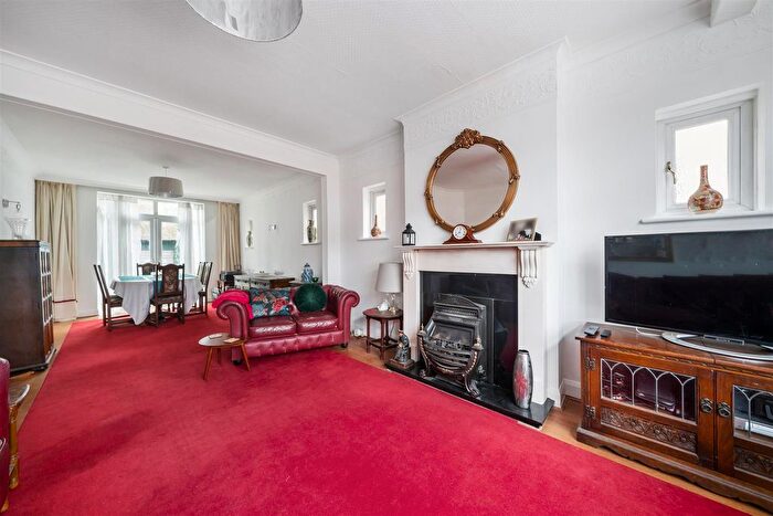 3 Bedroom End Of Terrace House For Sale In Cherrywood Lane, Morden, SM4