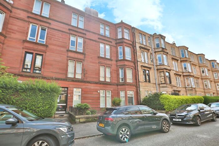 2 Bedroom Flat For Sale In Onslow Drive, Glasgow, G31
