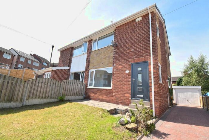 3 Bedroom Semi Detached House To Rent In Hall Cliffe Grove, Horbury, WF4