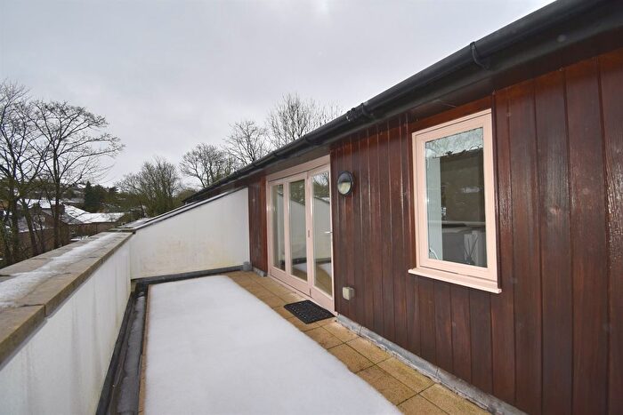 2 Bedroom Flat For Sale In Dickson Wharf, Wharf Road, Whaley Bridge, High Peak, SK23