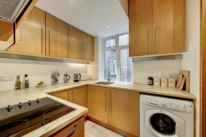 2 Bedroom Flat To Rent In Marsham Street, London, SW1P