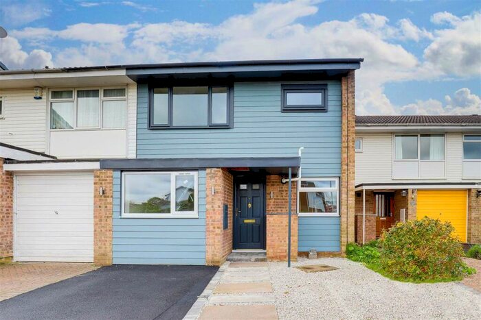 3 Bedroom Terraced House To Rent In Waltham Close, West Bridgford, Nottingham, NG2