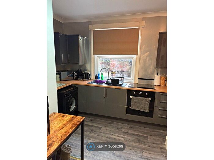 2 Bedroom Flat To Rent In St Edward St, Leek, ST13