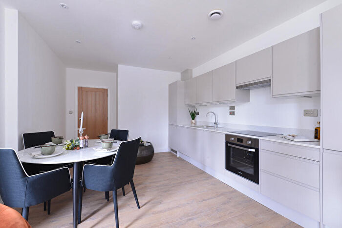 1 Bedroom Flat To Rent In Westbrook Mills, Thackeray Lane, Godalming, Surrey, GU7