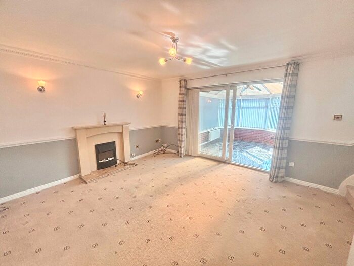 3 Bedroom Semi-Detached House To Rent In Tudor Gardens, Neath, SA10