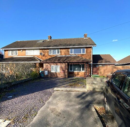 3 Bedroom Semi-Detached House To Rent In Rosedale Close, Cardiff(City), CF5