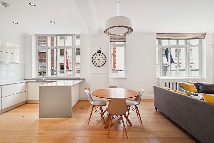 2 Bedroom Flat To Rent In Ryder Street, London, SW1Y