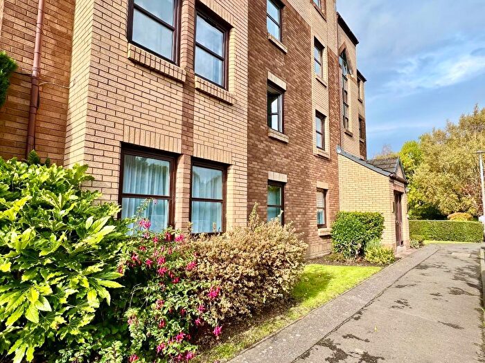 3 Bedroom Flat To Rent In Craighouse Gardens, Morningside, Edinburgh, EH10