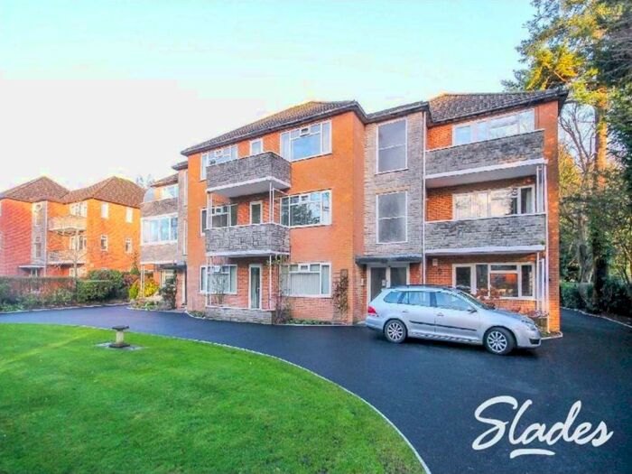 2 Bedroom Apartment To Rent In Studland Court Marlborough Road, Westbourne, Bournemouth, BH4