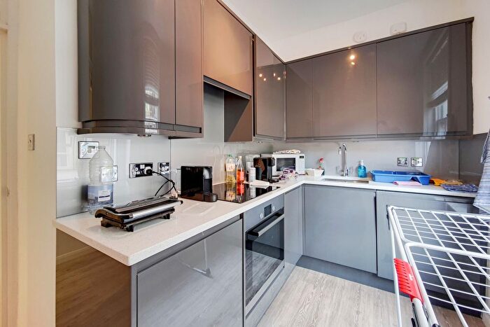 1 Bedroom Flat To Rent In Drury Lane, London, WC2B