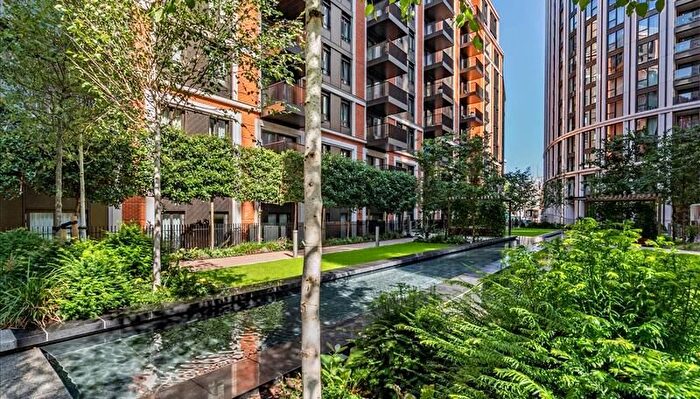 2 Bedroom Flat To Rent In Garrett Mansions, London, W2