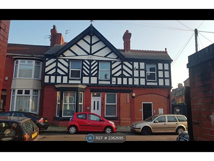 2 Bedroom Flat To Rent In Garston, Liverpool, L19