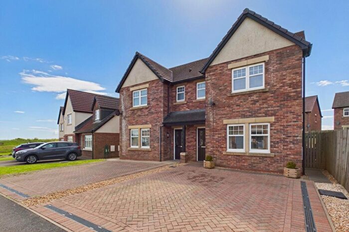 3 Bedroom Semi-Detached House For Sale In Edderside Drive, Whitehaven, CA28