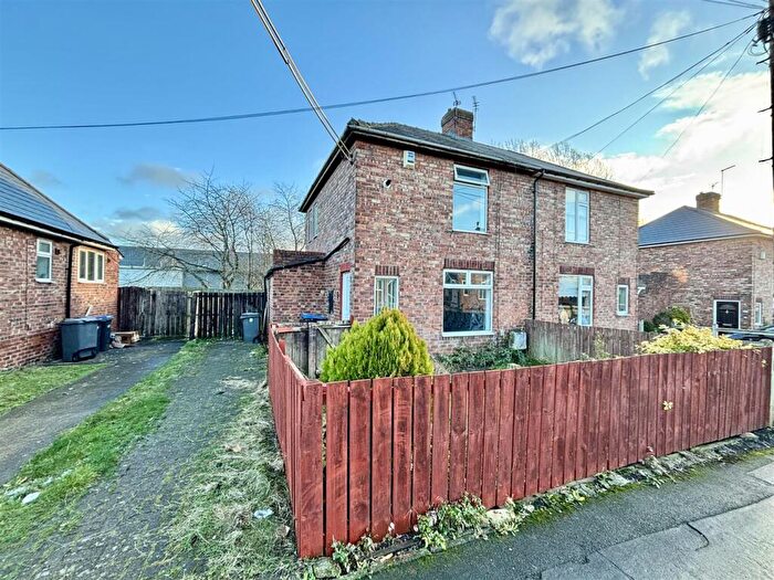 2 Bedroom Semi-Detached House To Rent In Frank Street, Gilesgate, Durham, DH1