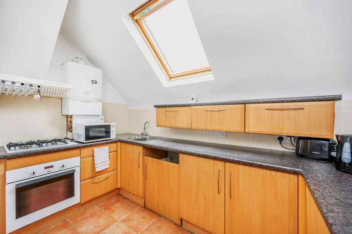 1 Bedroom Flat To Rent In Hindes Road, Harrow, HA1