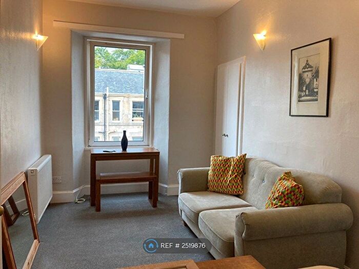 1 Bedroom Flat To Rent In Wardlaw Place, Edinburgh, EH11