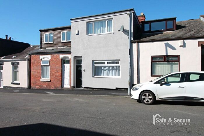 2 Bedroom Terraced House To Rent In Darwin Street, Southwick, Sunderland, SR5