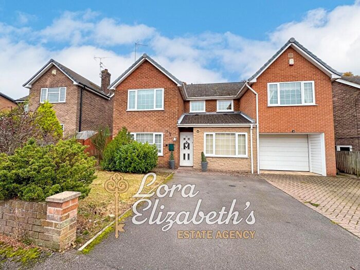 5 Bedroom Detached House For Sale In Birkland Drive, Edwinstowe, NG21