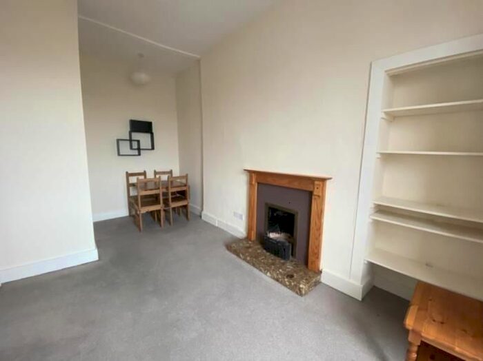 1 Bedroom Flat To Rent In Broughton Street, Edinburgh, EH1