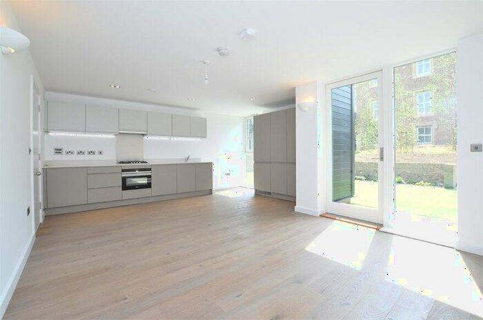 2 Bedroom House To Rent In The Academy, Woolwich, SE18