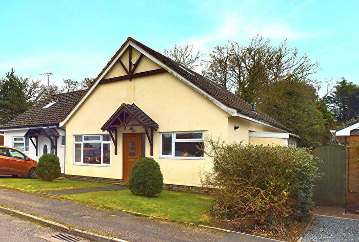 4 Bedroom Chalet For Sale In Raleigh Road, Ottery St Mary, EX11