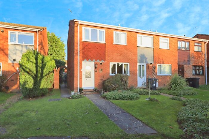 2 Bedroom End Terrace House For Sale In Scampton Close, Perton Wolverhampton, Staffordshire, WV6