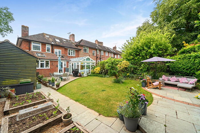4 Bedroom End Of Terrace House For Sale In Ethelburt Avenue, Bassett, Southampton, SO16