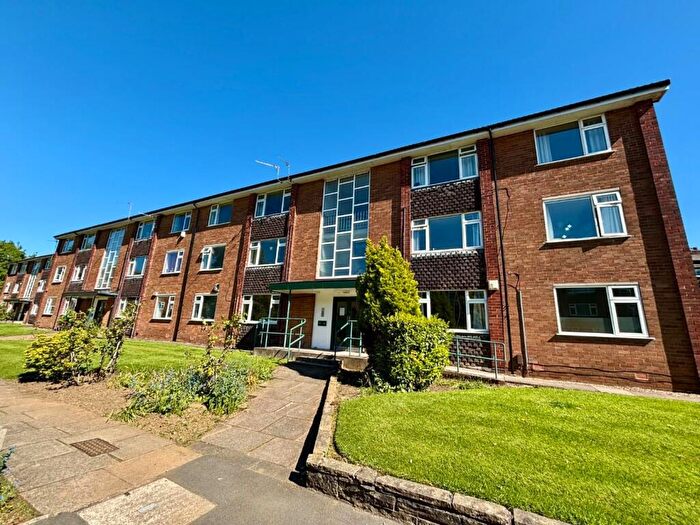 2 Bedroom Flat For Sale In Barlow Moor Court, West Didsbury, M20