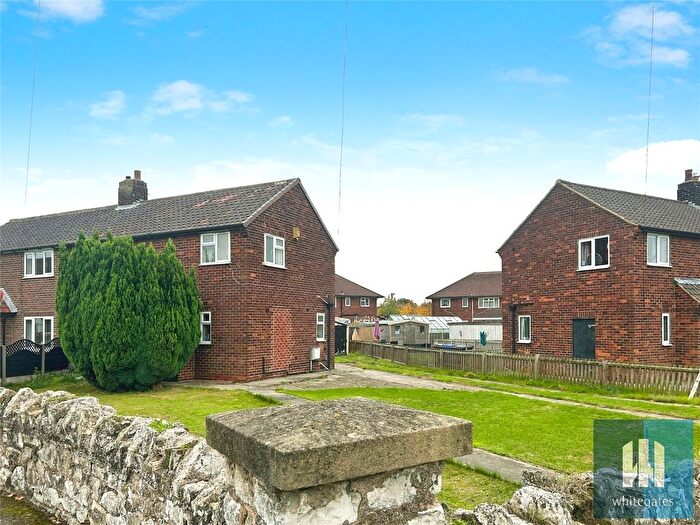 3 Bedroom Semi-detached House For Sale In Ash Lea, Fairburn, Knottingley, North Yorkshire, WF11