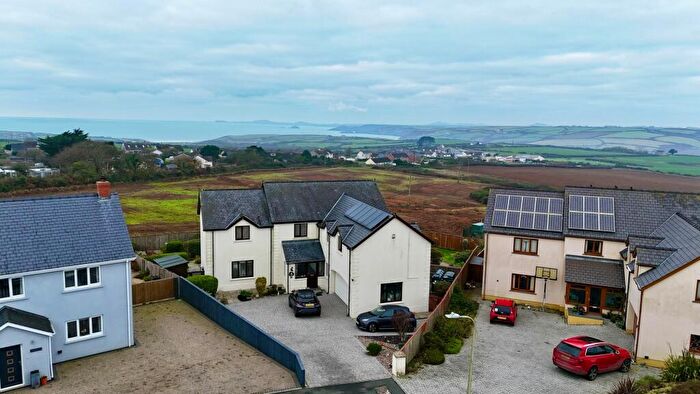 5 Bedroom Detached House For Sale In Maes Ffynnon, Roch, SA62