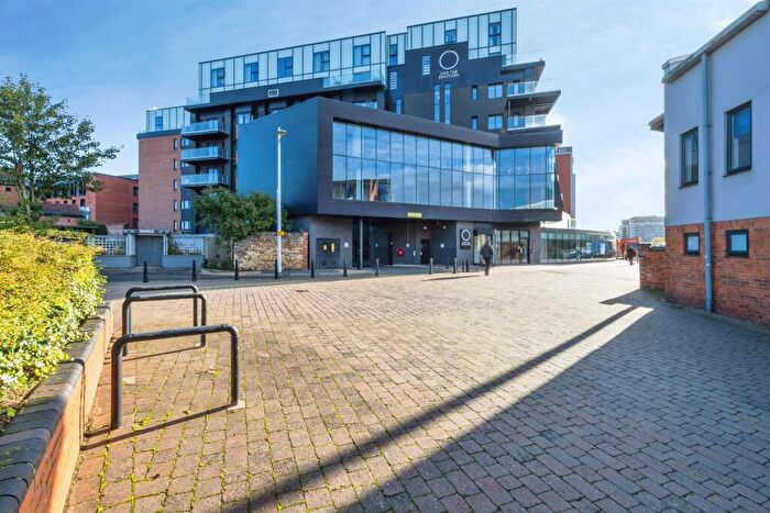 2 Bedroom Penthouse For Sale In Brayford Wharf North, Lincoln, LN1