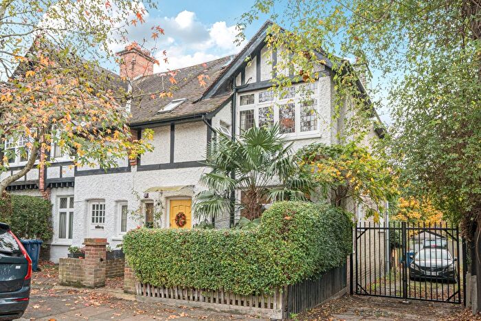 4 Bedroom Flat To Rent In Esmond Road, London, W4