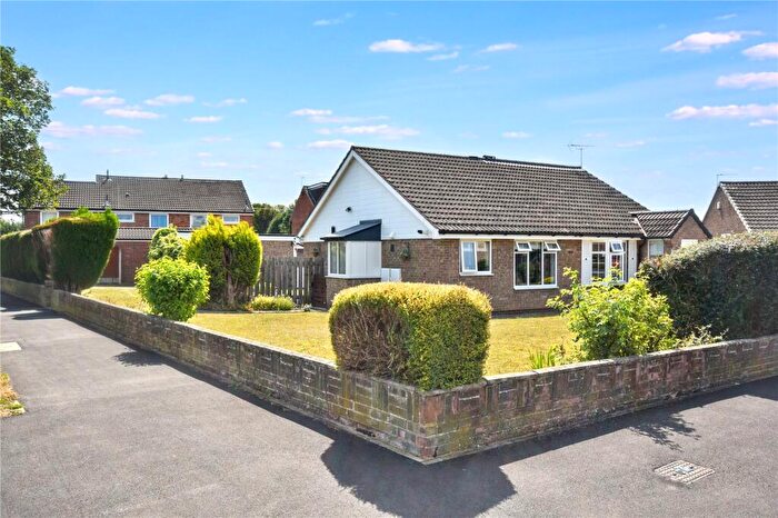 2 Bedroom Bungalow For Sale In Glamis Close, Garforth, Leeds, West Yorkshire, LS25