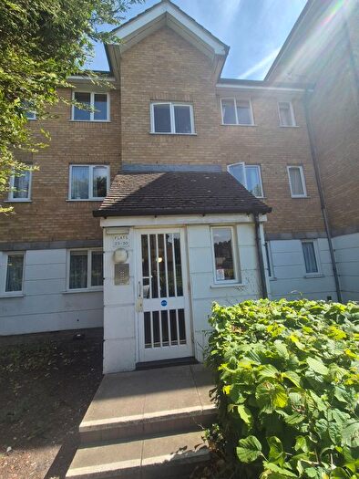 1 Bedroom Flat To Rent In Forest Road, Walthamstow, E17