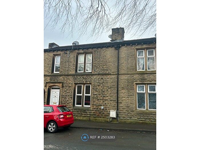 3 Bedroom Terraced House To Rent In Brian Street, Huddersfield, HD3