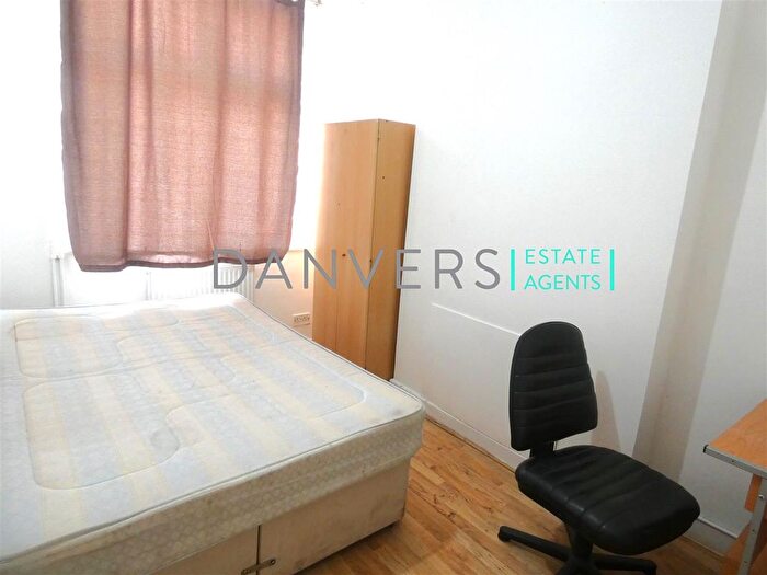 4 Bedroom Terraced House To Rent In Rydal Street, Leicester, LE2