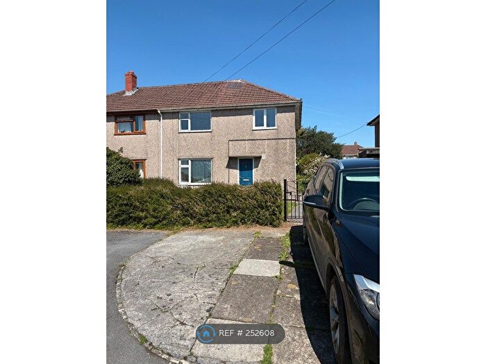 3 Bedroom Semi-Detached House To Rent In Hafod Elfed, Carmarthen, SA31