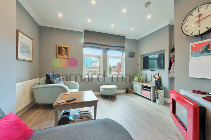 2 Bedroom Apartment To Rent In St. Peters Road, Croydon, CR0